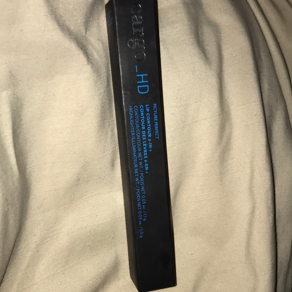 **Brand New** Cargo HD True Red Lip Stick